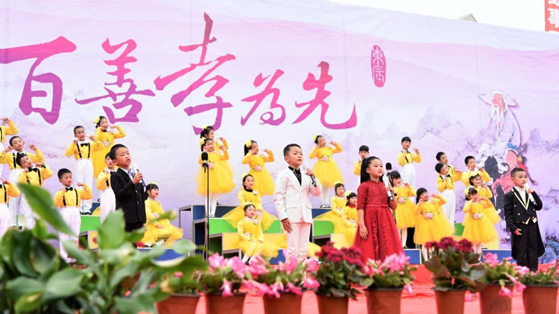 宜賓東辰國際學校圖片展示