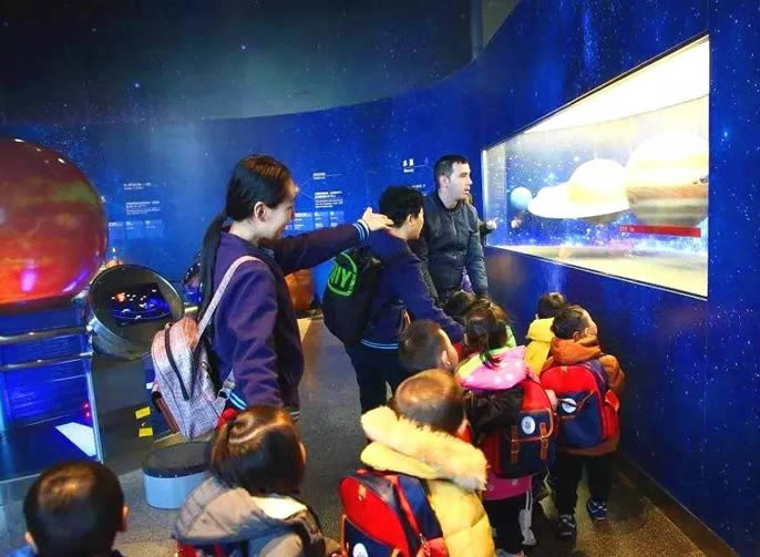【聚星東辰】綿陽東辰聚星國際學校基于未來學校的3.0版創建生態智慧學府，預見未來學校的十三種生態場景