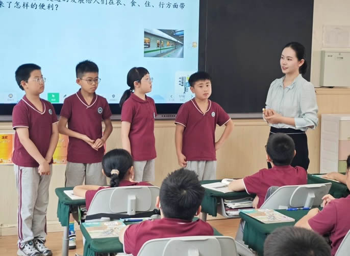 東辰風·微刊丨漢中東辰李順玉:當AI叩響德育之門