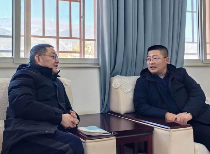 暖陽照昭覺 協作啟新程丨東辰教育集團鮮于龍副總經理赴昭覺縣深耕教育服務調研